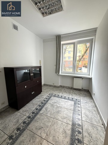 Wynajmę lokal - 45,3 m2- 3 pomieszczenia -Aleje 1 Maja,Konin