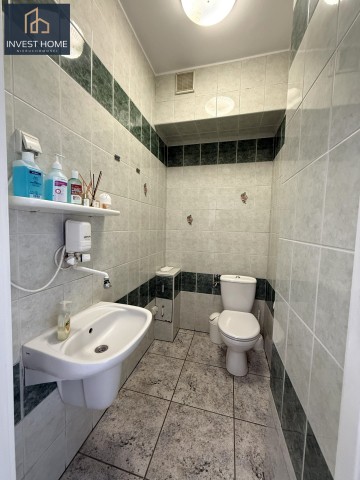 Wynajmę lokal - 45,3 m2- 3 pomieszczenia -Aleje 1 Maja,Konin