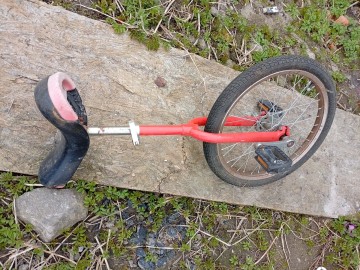 Sprzedam przedmioty widoczne na zdjęciach