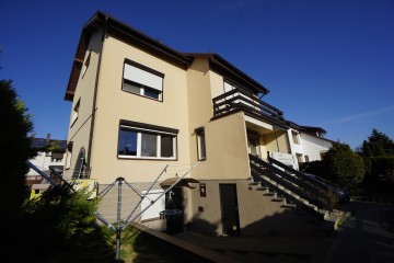 Na sprzedaż przestronny dom z dużym potencjałem - Nowy Dw&oacute;r