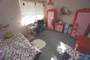 Na sprzedaż przestronny dom z dużym potencjałem - Nowy Dw&oacute;r