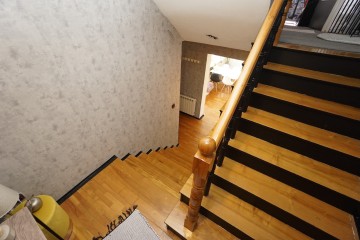 Na sprzedaż przestronny dom z dużym potencjałem - Nowy Dw&oacute;r