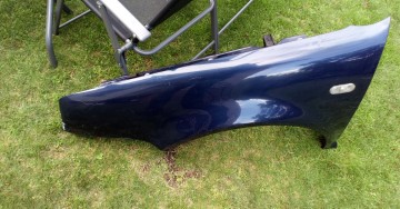 Sprzedam błotnik lewy Golf 4