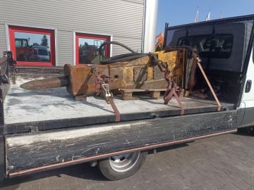 TRANSPORT | PRZEPROWADZKI | OPR&Oacute;ŻNIANIE | UTYLIZACJA &ndash; KONI