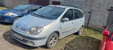 Sprzedam samoch&oacute;d renault megane scenic 1.6