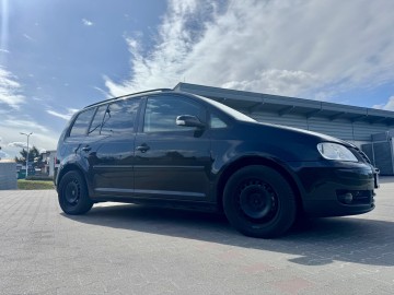 sprzedam Volkswagen Touran 1.9 TDI