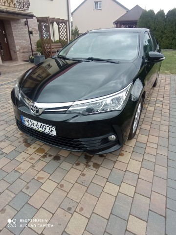 Sprzedam Toyotę Corollę