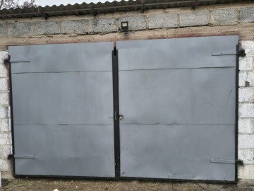 Sprzedam bramę garażową