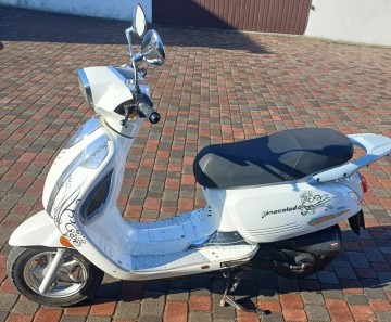 Sprzedam skutera yiben 49,50cm3