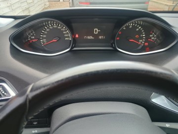 Peugeot 308 z oszczędnym i niezawodnym silnikiem 1,6hdi FV