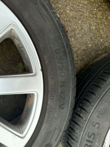 Sprzedam alufelgi z oponami