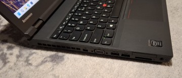 Laptop 15,6" Intel i5 4GB SSD 256GB 1920x1080 win11 369zl