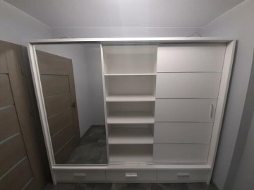 Skręcenie mebli i montaż Paneli podłogowych