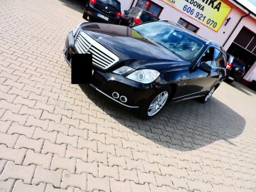 MERCEDES E-212 KOMBI ZAMIANA