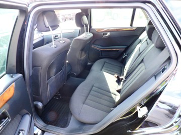 MERCEDES E-212 KOMBI ZAMIANA