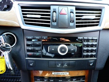 MERCEDES E-212 KOMBI ZAMIANA