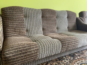 Sprzedam wersalkę + fotel