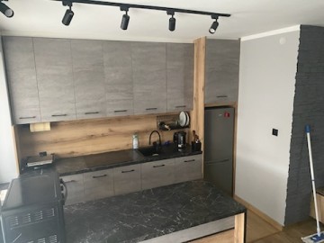 Sprzedam kawalerkę w Kole, świeżo po remoncie.