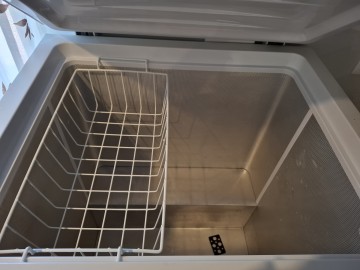 Sprzedam Zamrażarkę