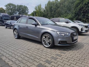Audi A3 8 V 1.6 TDI 110 koni 2017 Rok