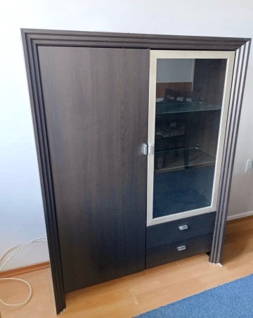 Kanapa komoda i biurko - oddam za darmo- Konin