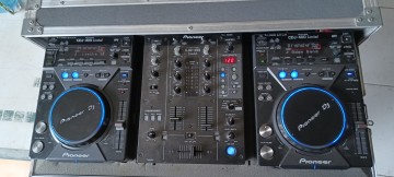 Cdj 400