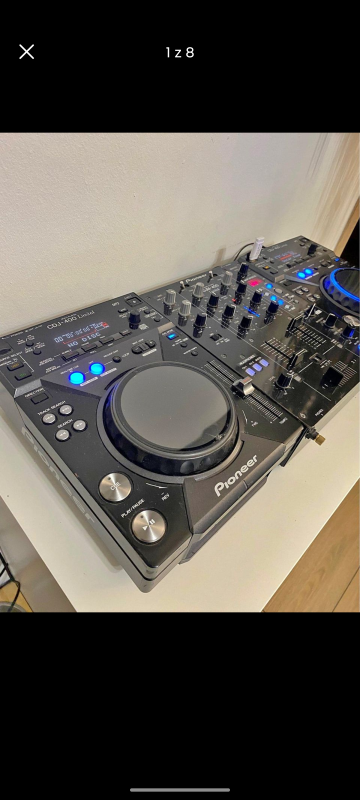 Cdj 400