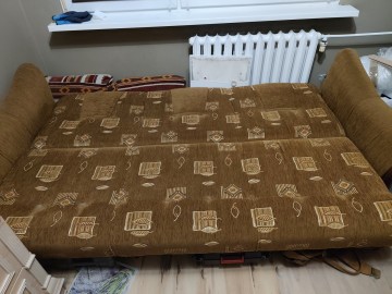 Ł&oacute;żko wersalka stan bardzo dobry