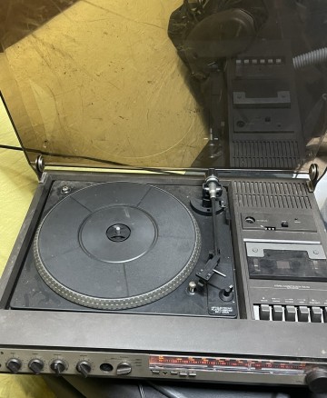 Gramofon  Siemens do zestawu wieża lub "kombajnu"
