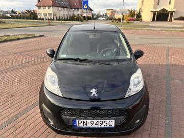 Sprzedam Peugeot 107 2014 r. przebieg 53700