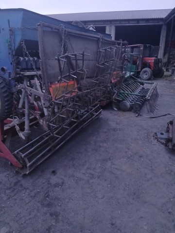 Zestaw uprawowo siewny