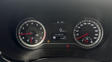 Hyundai i10 1.0 benzyna rok 2021 bogate wyposażenie