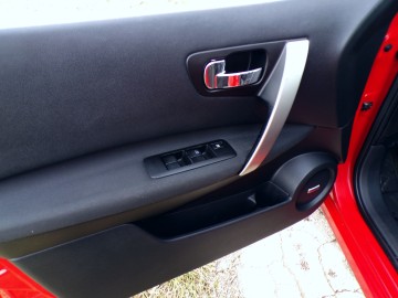NISSAN QUASHAI +2 2.0 DCI ZAMIANA