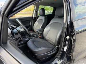 Hyundai ix35 1.6 BENZYNA Klimatronik Nawigacja Ledy Kamera