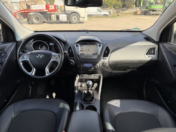 Hyundai ix35 1.6 BENZYNA Klimatronik Nawigacja Ledy Kamera