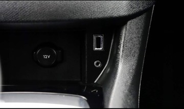 PEUGEOT 308 1,2 BENZ GT LINE