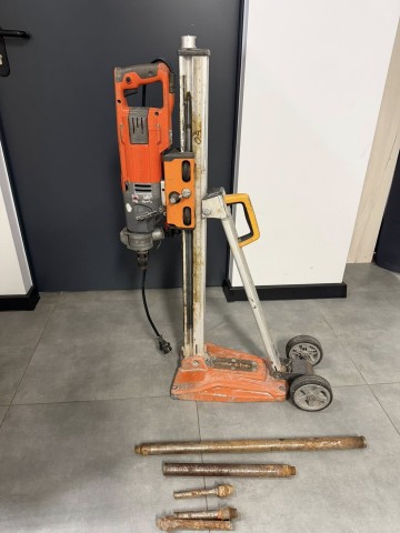 Wiertnica Husqvarna DM 220 + statyw DS 250 Stan: sprawny, do