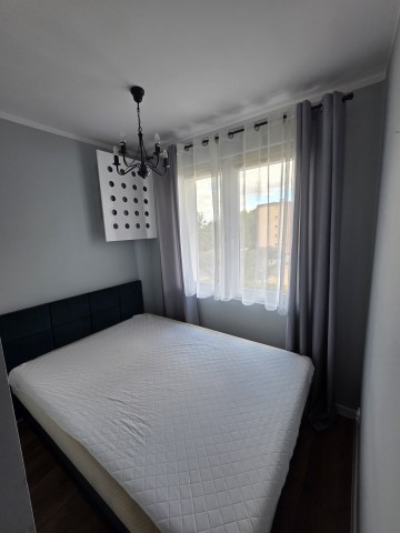 Wynajmę*II piętro*BALKON*LEGION&Oacute;W*PoRemoncie*Niski Czynsz