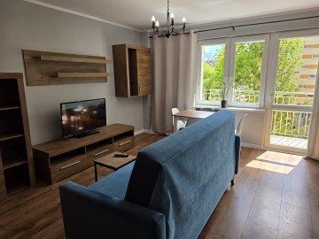 Wynajmę*II piętro*BALKON*LEGION&Oacute;W*PoRemoncie*Niski Czynsz