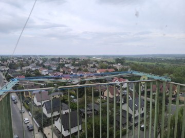 Sprzedam 3 pokoje z balkonem .Okazja!!!