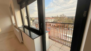 3-pok mieszkanie po generalnym remoncie w centrum Słupcy