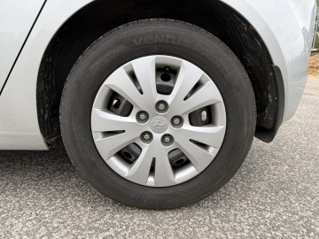Hyundai ix20 1.4 BENZYNA Klimatyzacja Koła Lato+Zima