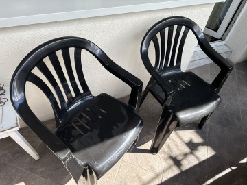 Krzesło ogrowowe krzesła plastikowe 2 sztuki za 60zł