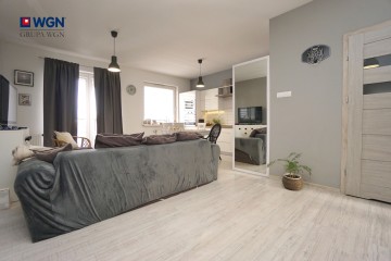 Os. Diamentowe - Berylowa - pierwsze piętro - 56 m2.