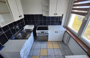 Do wynajęcia 2 pokoje z balkonem, 6 piętro - ul. Wyzwolenia