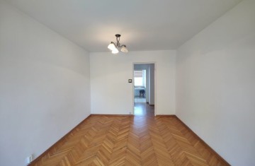 Do wynajęcia 2 pokoje z balkonem, 6 piętro - ul. Wyzwolenia