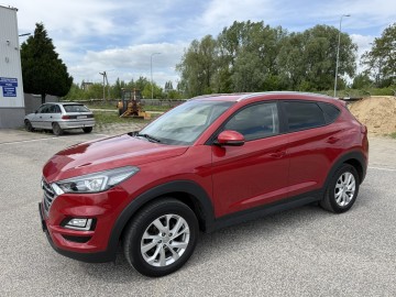 Hyundai Tucson 1.6 BENZYNA Klimatronik Tempomat Nawigacja