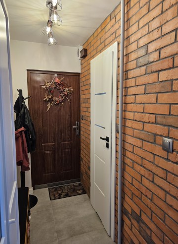 239 000 zł do negocjacji | 42m2 | 2 pokoje | Wyszyńskiego