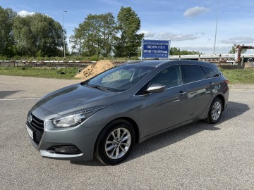Hyundai i40 1.6 BENZYNA Klimatronik Nawigacja Kamera Ledy