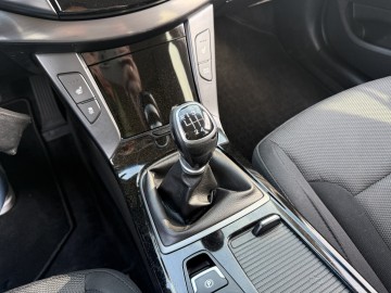 Hyundai i40 1.6 BENZYNA Klimatronik Nawigacja Kamera Ledy